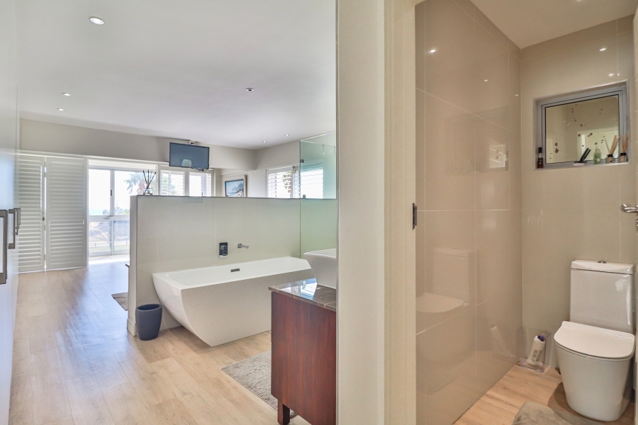 3 Bedroom Property for Sale in Summerstrand Eastern Cape